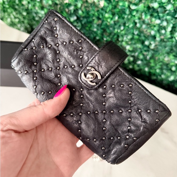 Chanel Black Quilted Studded Card Holder Wallet - Picture 9 of 13